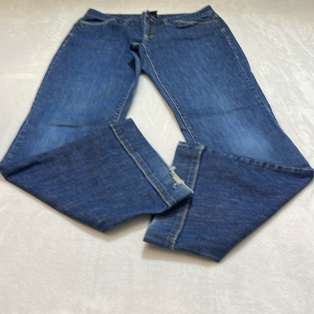 BANANA REPUBLIC, WOMENS JEANS , SIZE 4, SEE MEASUREMENTS, LOOKS BIGGER